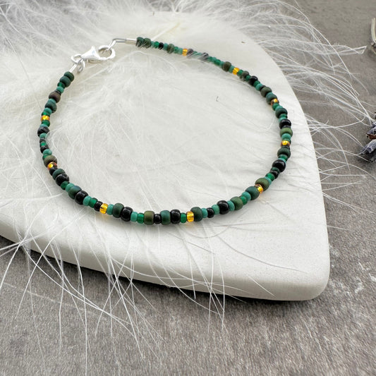 Dark Green Bracelet with seed beads