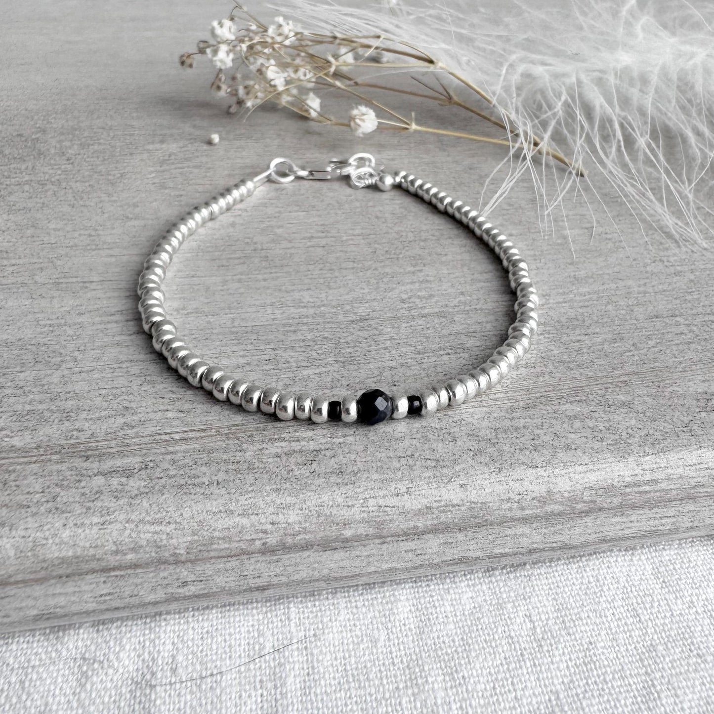 Dainty September Birthstone seed bead bracelet, Sapphire jewellery, September birthday gift