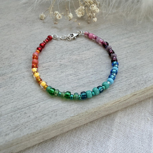 Glass bead Ombre Rainbow Bracelet with rainbow colours, summer jewellery with 4mm beads