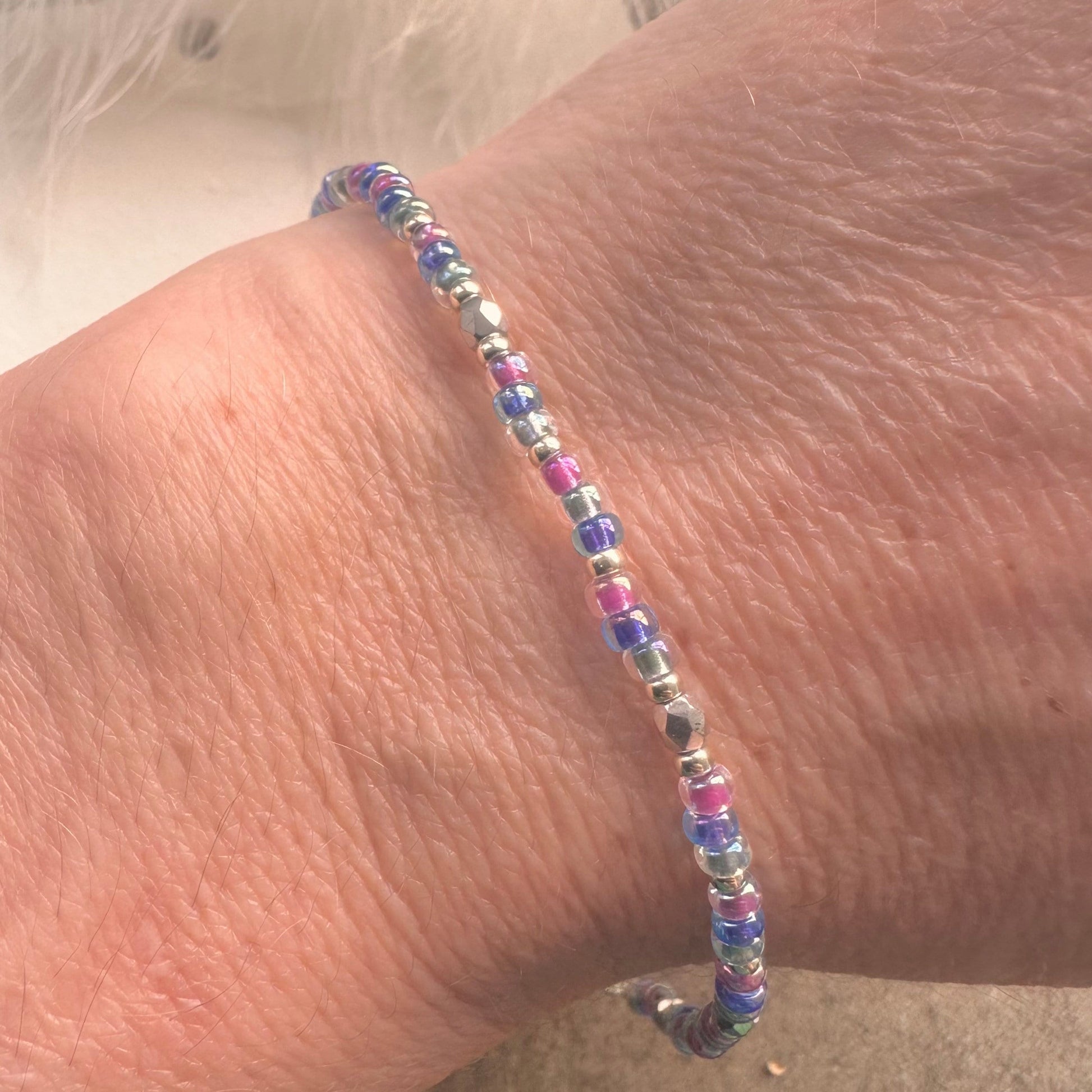 Icy colours Bracelet with seed beads